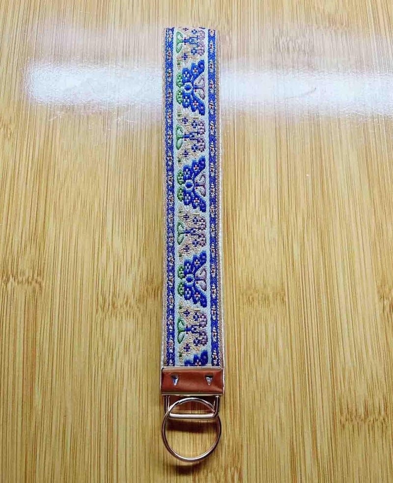 BattleTim Floral Embroidered Fabric Keychain Wristlet Key Fob Keychain Car Key Chain Holder Handmade Wristband for Women - Image 3